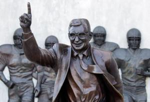 Missed out on your statue by thaaaat much, Mike.