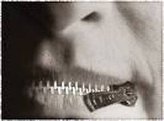 zipper on mouth
