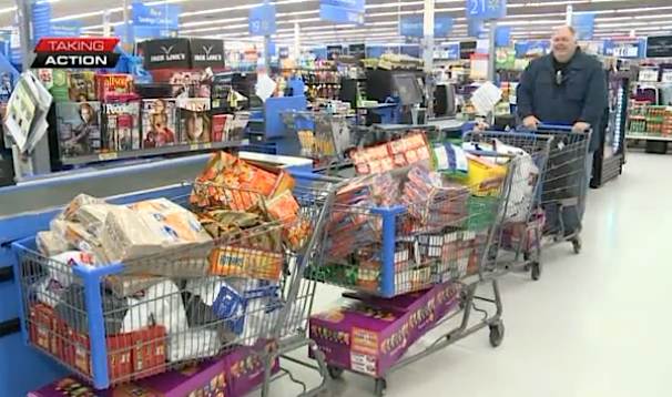 Neal-Shytles-buys-goodies