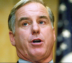 What does Howard Dean know about Hillary, if he doesn't know it, why is he on TV to talk about it, and if he does know it, why is he lying about it?