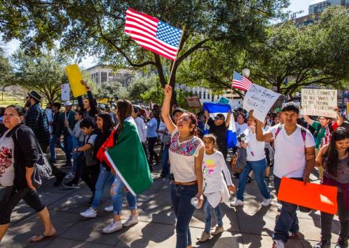 protest-immigrant