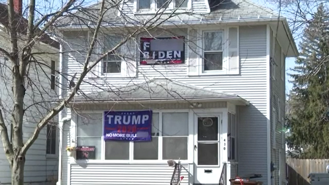 Anti-Biden flags